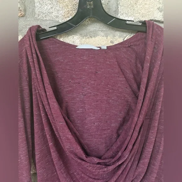 Athleta Twist Front Plunge Pullover Top with Hood - Picture 3 of 10